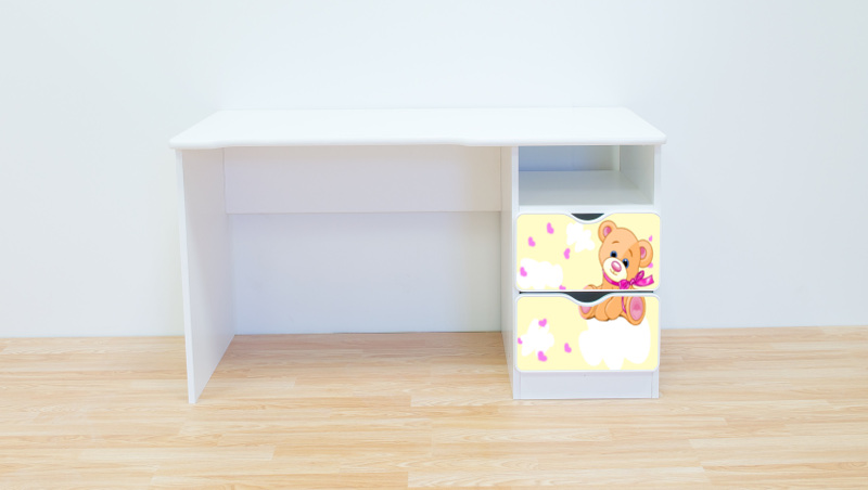 Becks písací stolík pravý Macko žltý